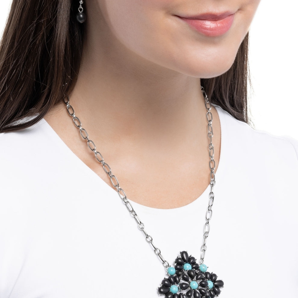 Elegant Black, Turquoise and Silver Necklace. NWT